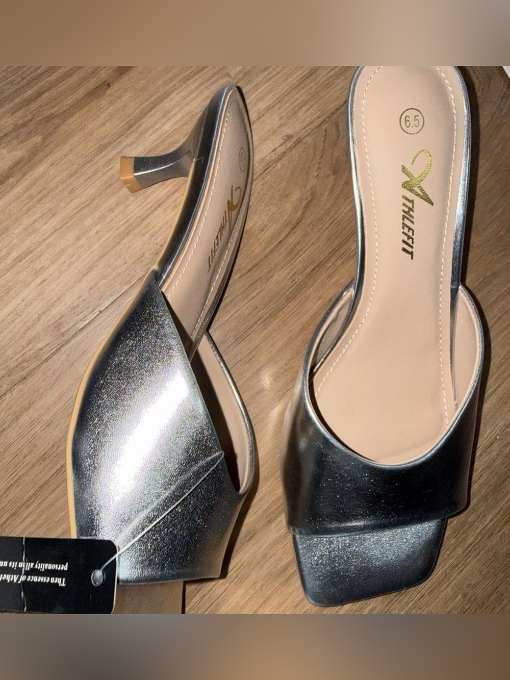 Brand new Silver metallic kitten heels